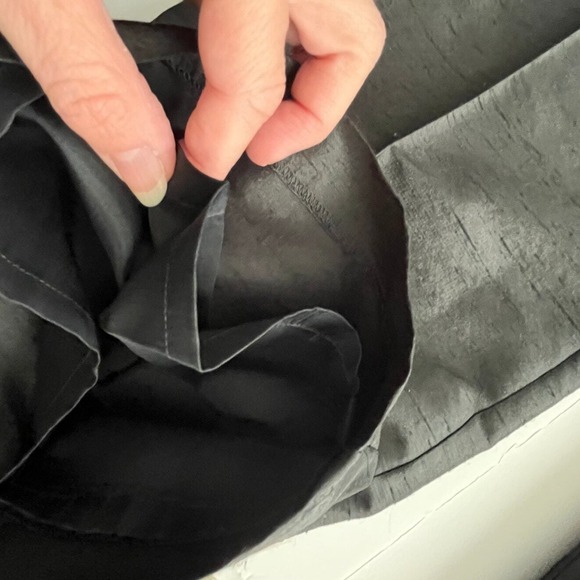 Karen Kane Signature Black 100% Silk Pants‎ – Size 16 - Picture 14 of 15